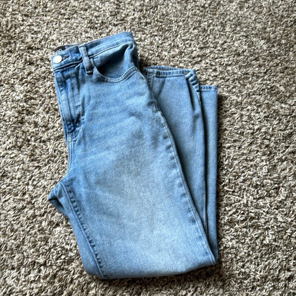 BDG Girlfriend High rise crop